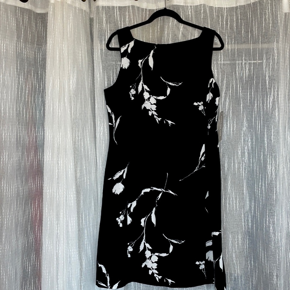 Summer linen dress